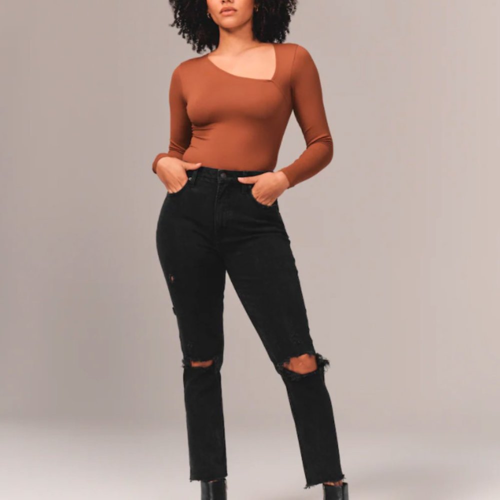 NWOT Abercrombie & Fitch Curve Love Skinny Jeans